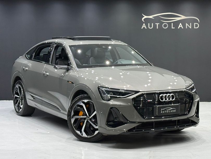 Audi E-TRON Sportb. Perf.Black Aut.(Elétrico)