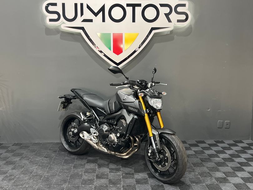 YAMAHA MT-09 TRACER