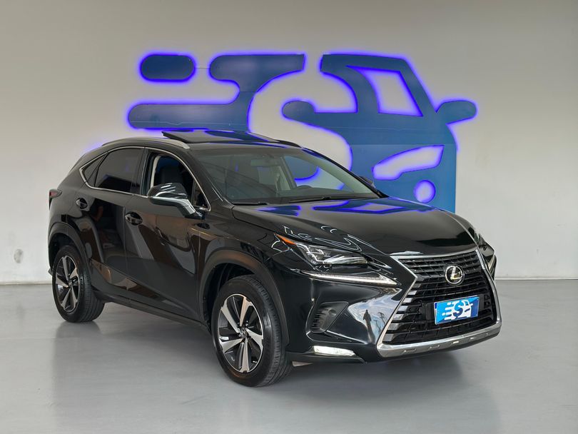 Lexus NX-300 Luxury 4x4 2.0 16V 238cv Aut.
