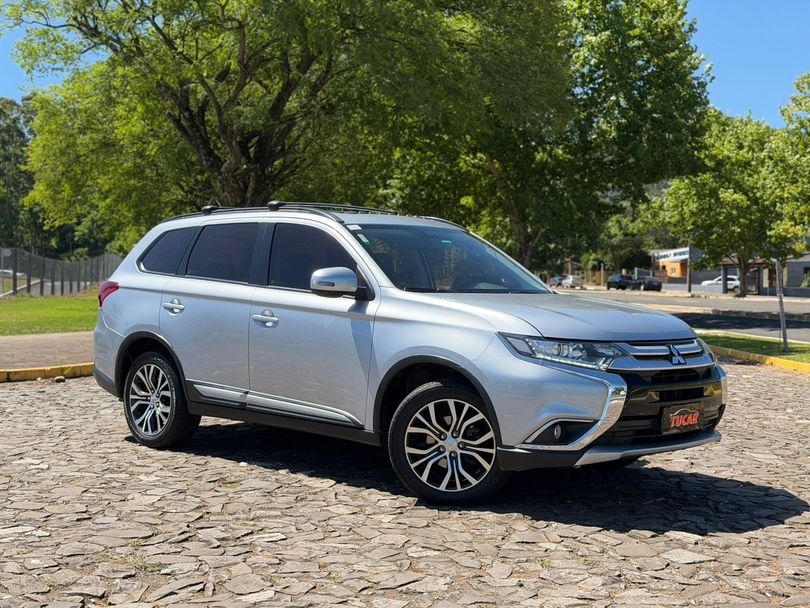Mitsubishi OUTLANDER 2.0 16V 160cv Aut.