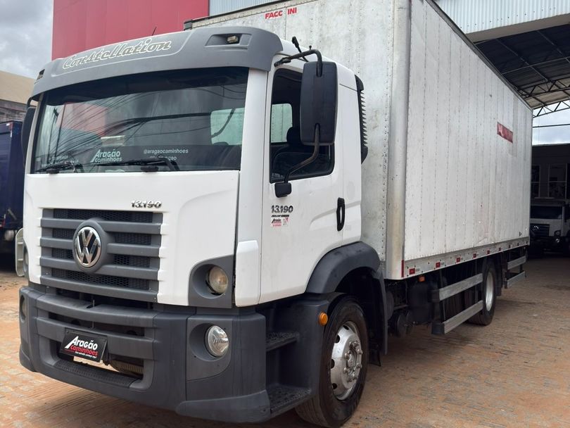 VOLKSWAGEN CRM 4X2