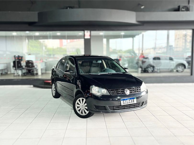 VolksWagen Polo Sedan 1.6 Mi Total Flex 8V 4p