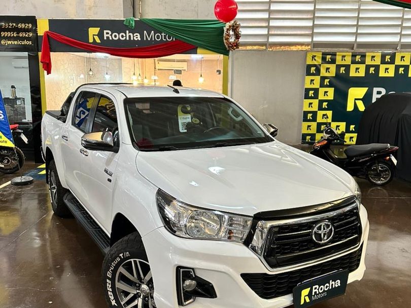 Toyota Hilux CD SRV 4x4 2.7 Flex 16V Aut.