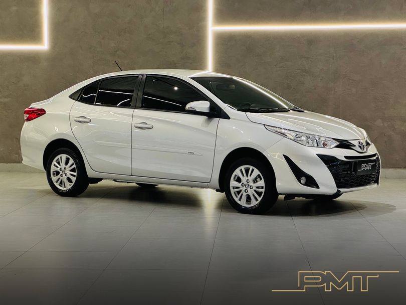 Toyota YARIS XL Sedan 1.5 Flex 16V 4p Aut.