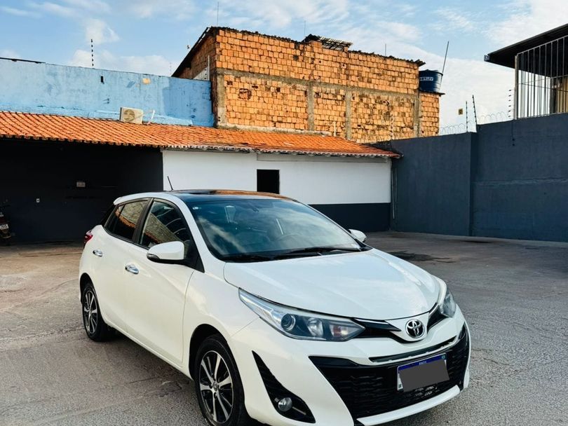 Toyota YARIS XLS 1.5 Flex 16V 5p Aut.