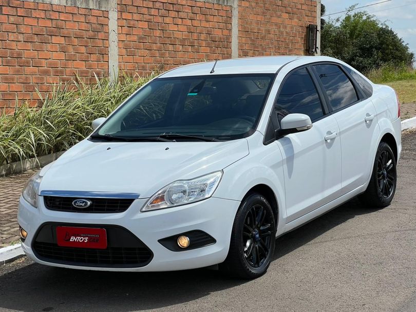Ford Focus 2.0 16V/SE/SE Plus Flex 5p Aut.