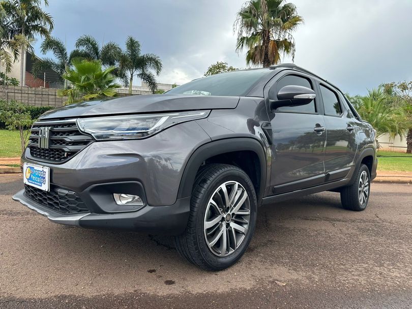 Fiat Strada Volcano 1.3 Flex 8V CD