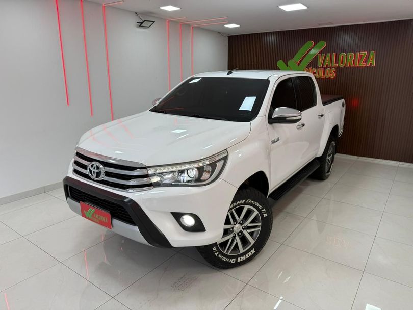 Toyota Hilux CD SRX 4x4 2.8 TDI 16V Diesel Aut.