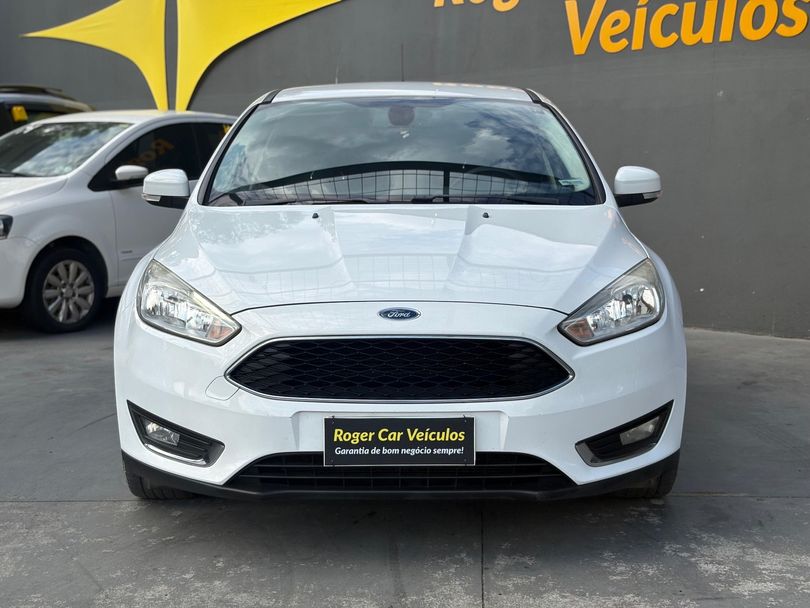 Ford Focus 2.0 16V/SE/SE Plus Flex 5p Aut.