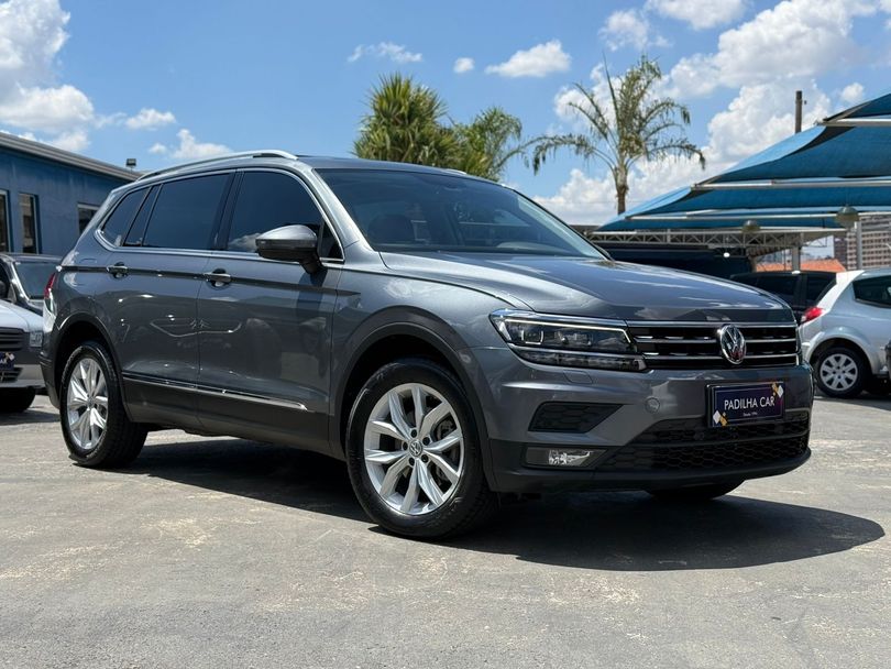 VolksWagen TIGUAN Allspac Comf 250 TSI 1.4 Flex
