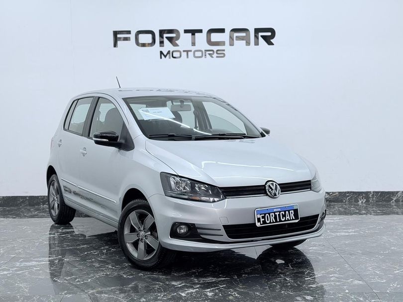 VolksWagen Fox Connect 1.6 Flex 8V 5p