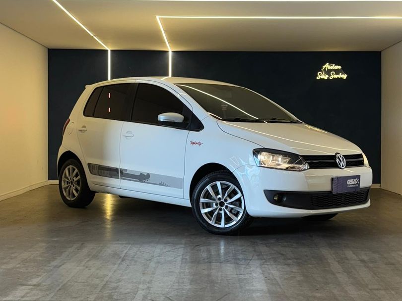 VolksWagen Fox Rock in Rio 1.6 Mi Total Flex 8V 5p