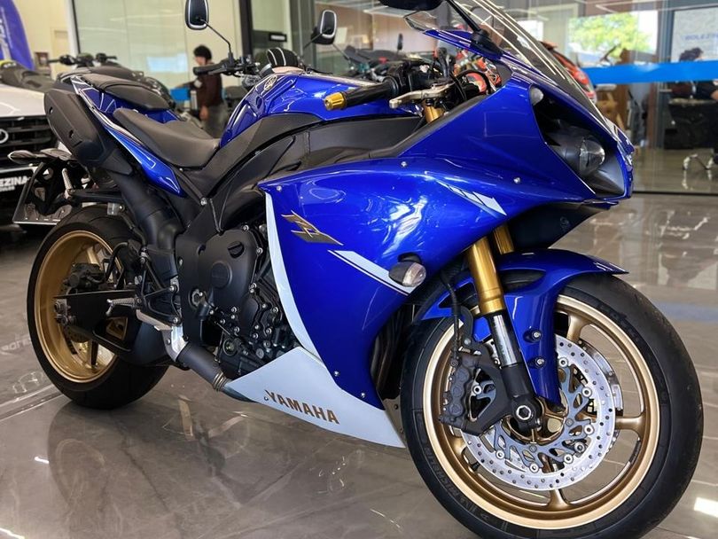 YAMAHA YZF R-1 1000