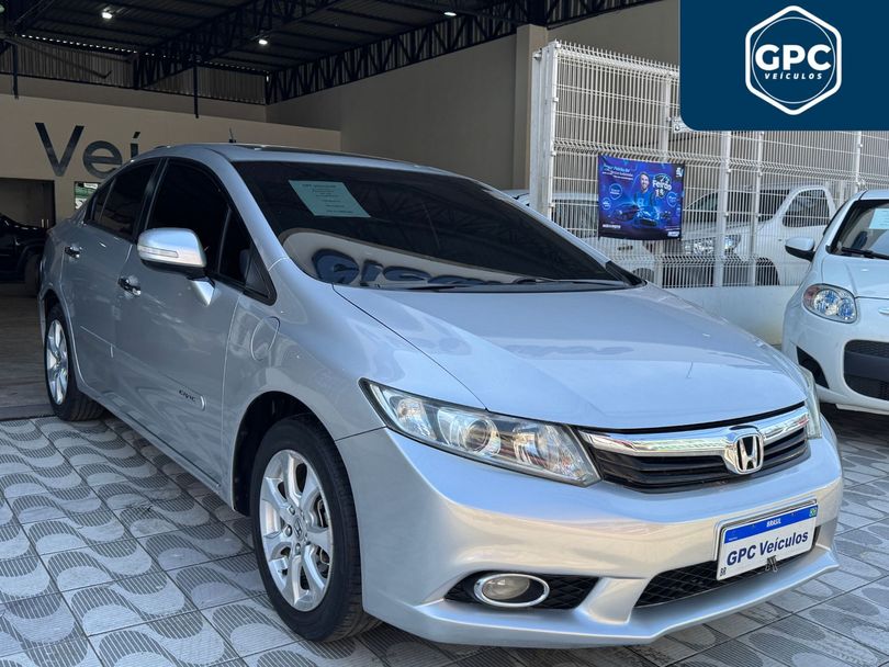 Honda Civic Sedan EXS 1.8/1.8 Flex 16V Aut. 4p