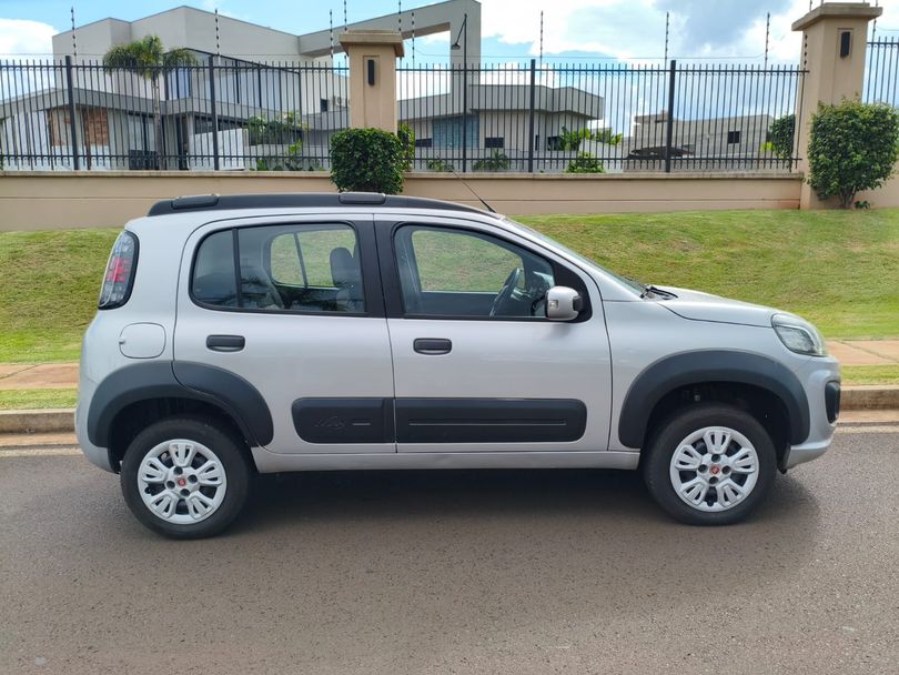 Fiat UNO WAY 1.3 Flex 8V 5p