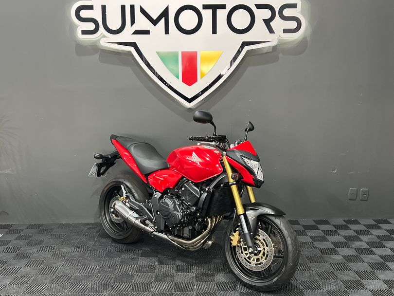 HONDA CB 600F HORNET