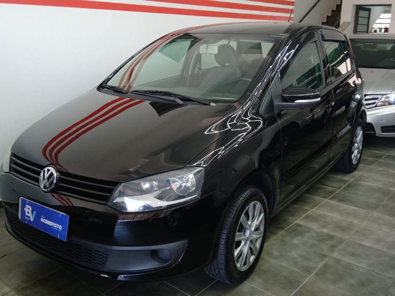 VolksWagen Fox 1.6 Mi Total Flex 8V 5p