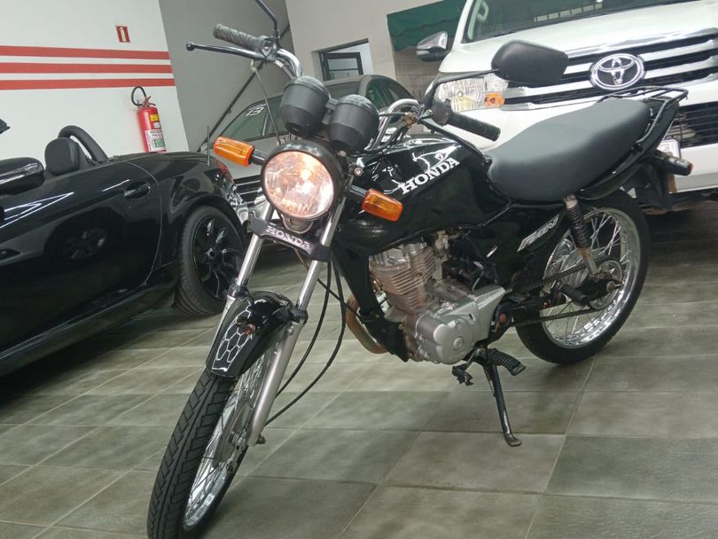 HONDA CG 125 FAN / FAN KS / 125 i FAN