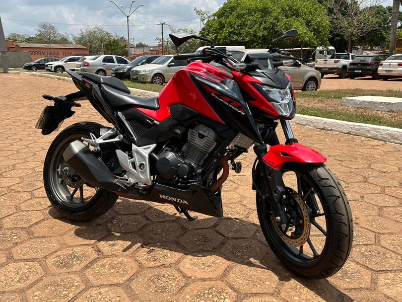 HONDA CB 300F Twister Flex