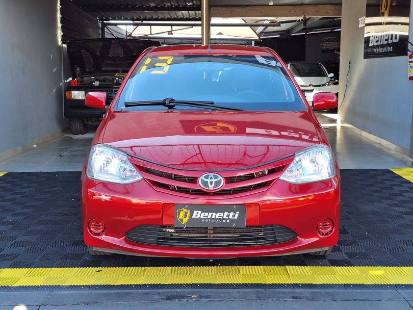 Toyota ETIOS XS  1.3 Flex 16V 5p Mec.