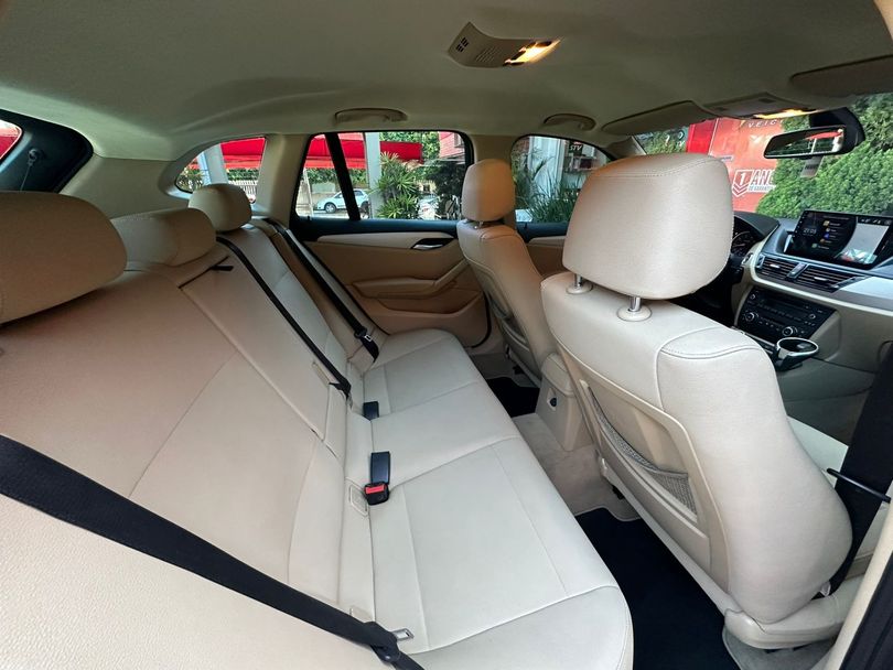 BMW X1 SDRIVE 20i 2.0/2.0 TB Acti.Flex Aut.