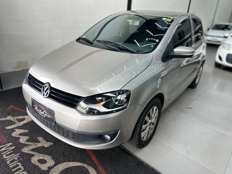 VolksWagen Fox 1.6 Mi Total Flex 8V 5p