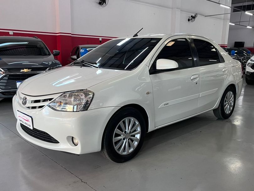 Toyota ETIOS XS Sedan1.5 Flex 16V 4p Mec.