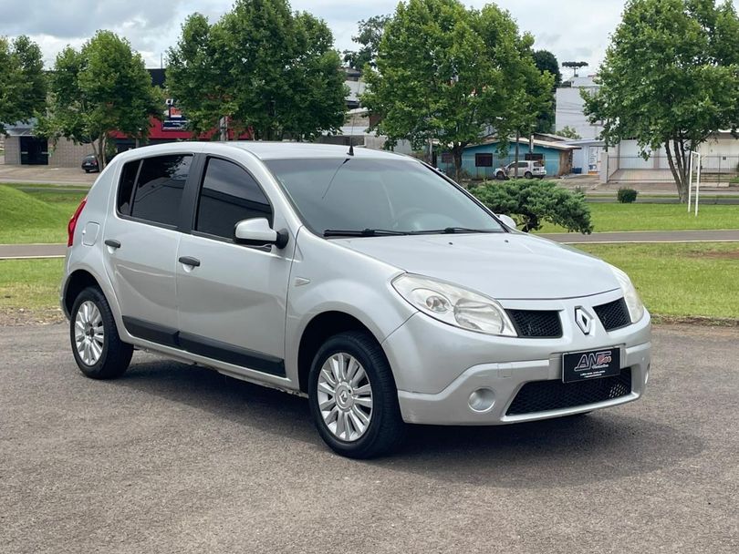 Renault SANDERO Expression Hi-Flex 1.0 16V 5p