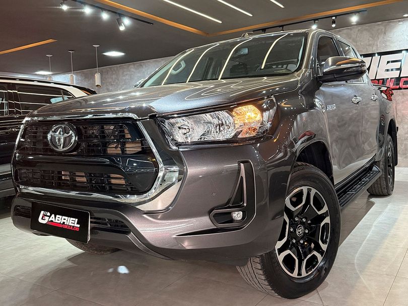 Toyota Hilux CD SRV 4x4 2.8 TDI Diesel Aut.