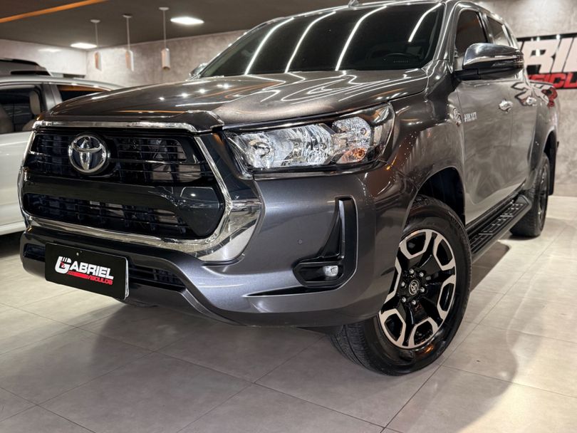 Toyota Hilux CD SRV 4x4 2.8 TDI Diesel Aut.