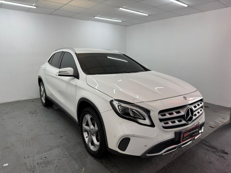 Mercedes GLA 200 Advance 1.6/1.6 TB 16V Flex Aut.