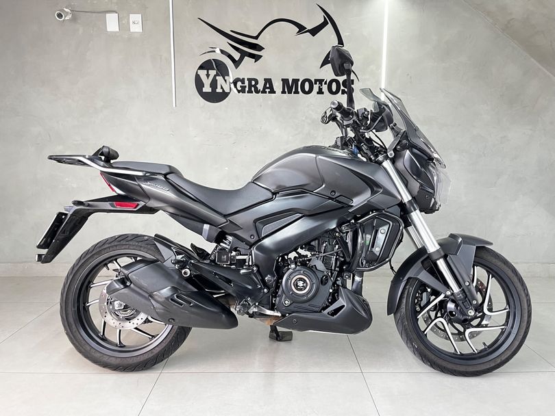 BAJAJ DOMINAR 400 