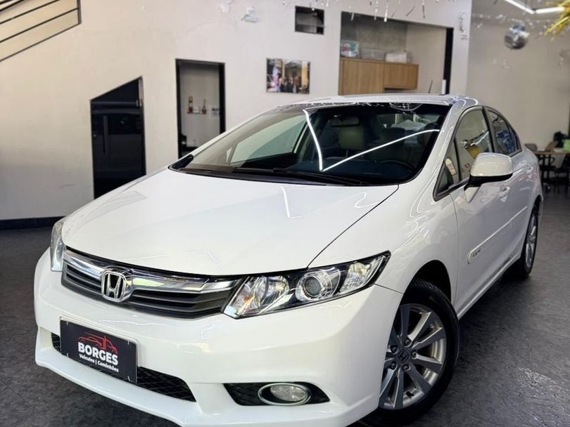 Honda Civic Sedan LXS 1.8/1.8 Flex 16V Aut. 4p