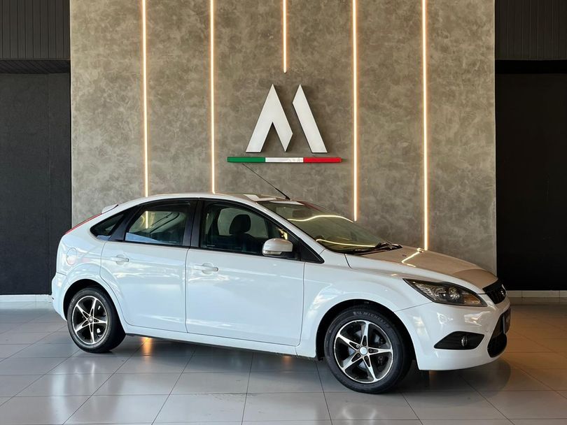 Ford Focus 1.6 S/SE/SE Plus Flex 8V/16V  5p