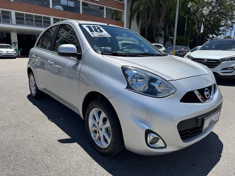 Nissan MARCH SV 1.6 16V FlexStart 5p Aut.