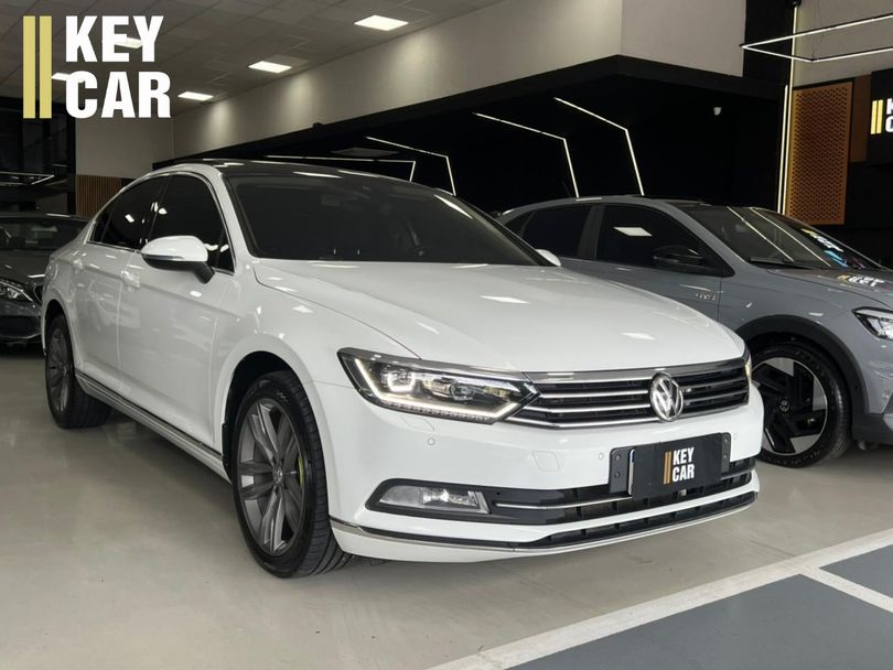 VolksWagen Passat Highline 2.0 TSI 220cv Tip.