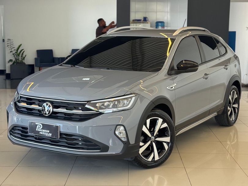 VolksWagen Nivus Highline 1.0 200 TSI Flex Aut.