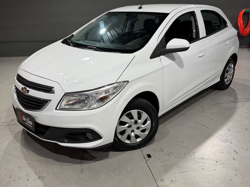Chevrolet ONIX HATCH LT 1.0 8V FlexPower 5p Mec.