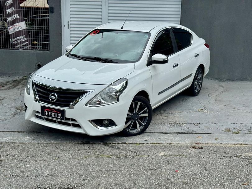 Nissan VERSA SL 1.6 16V FlexStart 4p Aut.