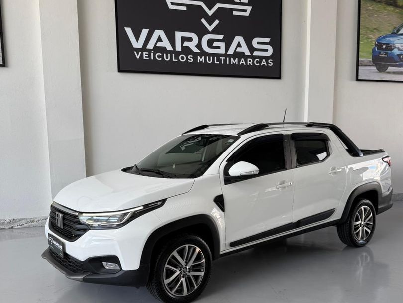 Fiat Strada Volcano 1.3 Flex 8V CD