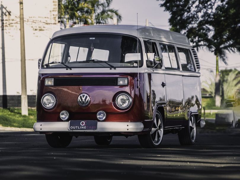 VolksWagen Kombi Escolar 1.6 MPi