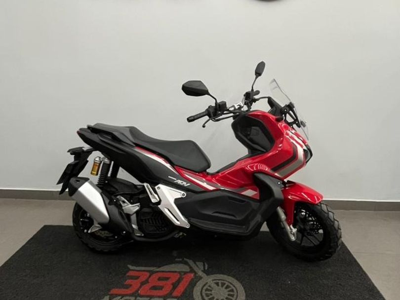 HONDA ADV 150