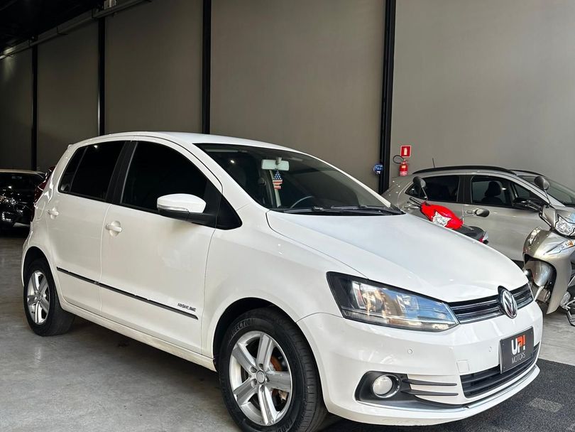 VolksWagen Fox Highline1.6 Flex 16V 5p