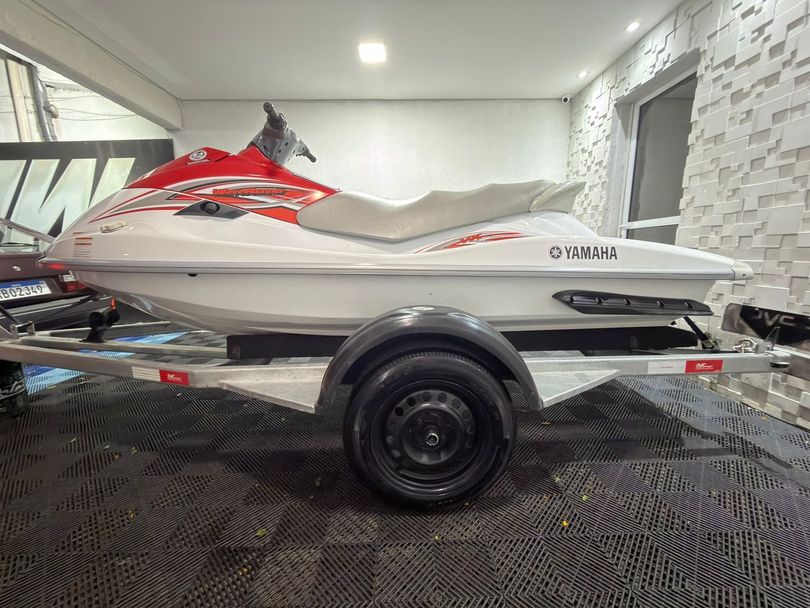 YAMAHA Jet Ski VX700