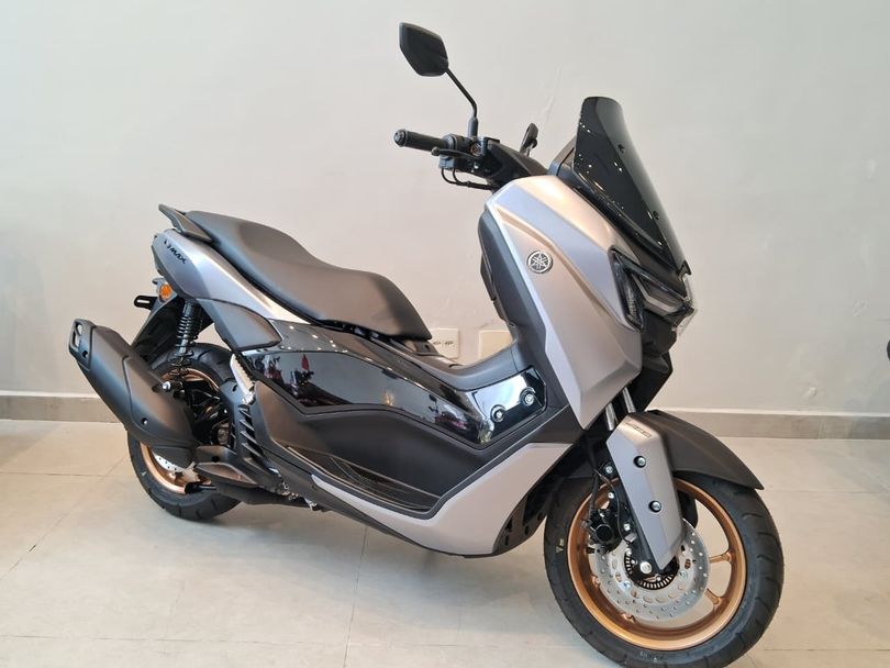 YAMAHA NMAX Connected 160 ABS