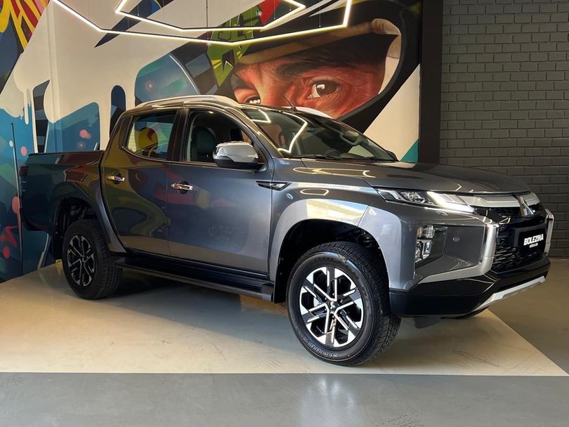 Mitsubishi L200 Triton Sport HPE-S 2.4 CD Dies. Aut