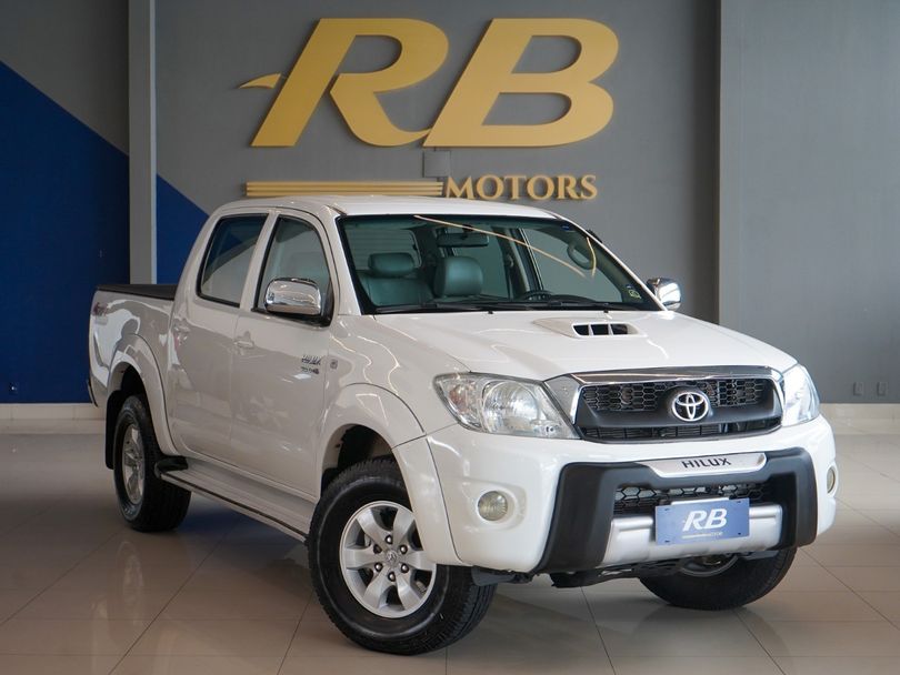 Toyota Hilux CD SRV D4-D 4x4 3.0 TDI Diesel Aut