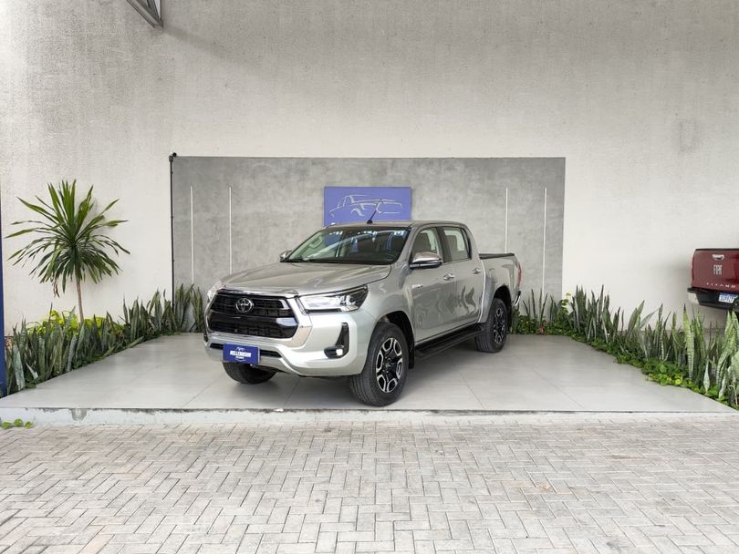 Toyota Hilux CD SRX 4x4 2.8 TDI 16V Diesel Aut.