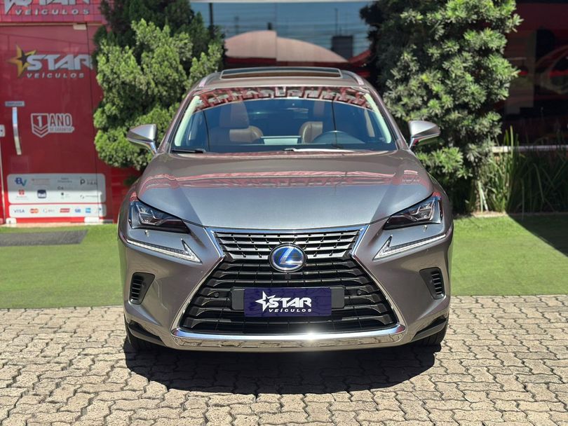 Lexus NX-300h Luxury 4x4 2.5 16V Aut. (Híb.)