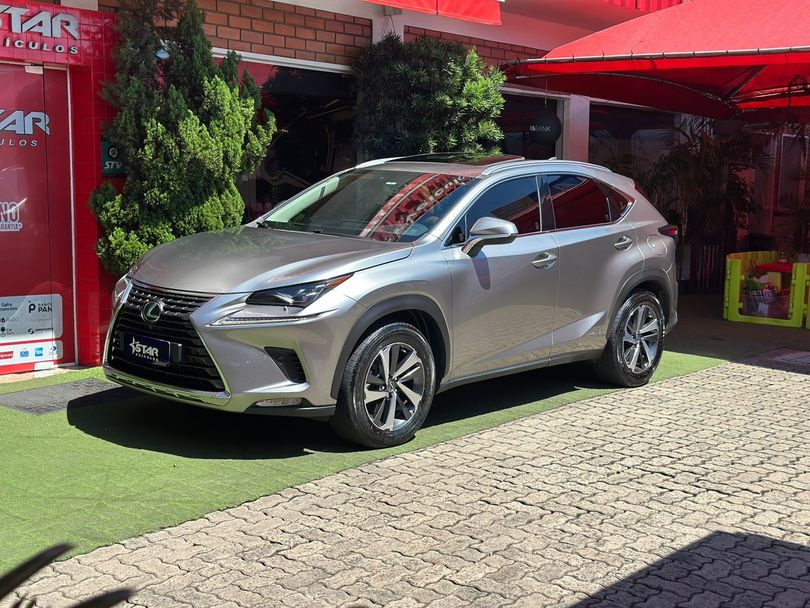 Lexus NX-300h Luxury 4x4 2.5 16V Aut. (Híb.)